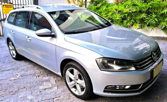 VOLKSWAGEN PASSAT VARIANT 2.0 TSI 16V 211CV GASOLINA 4P AUTOMÁTICO